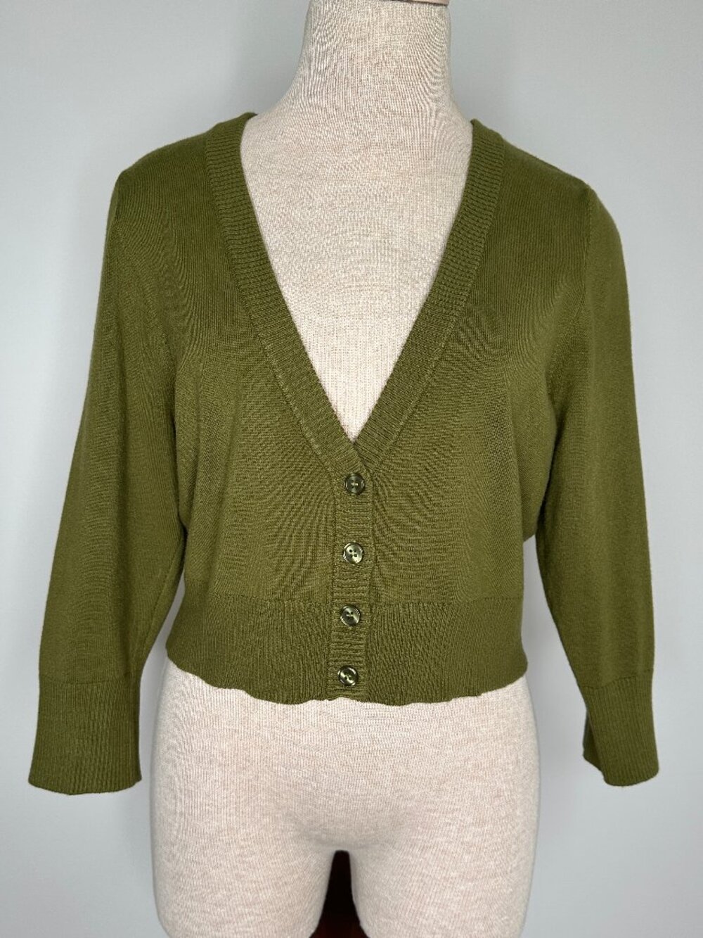 ModCloth Women's Olive Green Cropped Cardigan Sweater Knit Retro V-Neck Size XL